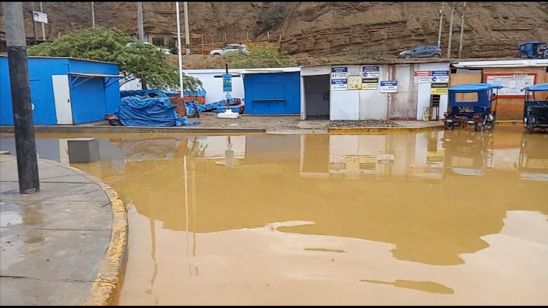 Piura Lluvias De Moderadas Y Fuertes Cayeron En Toda La Regi N