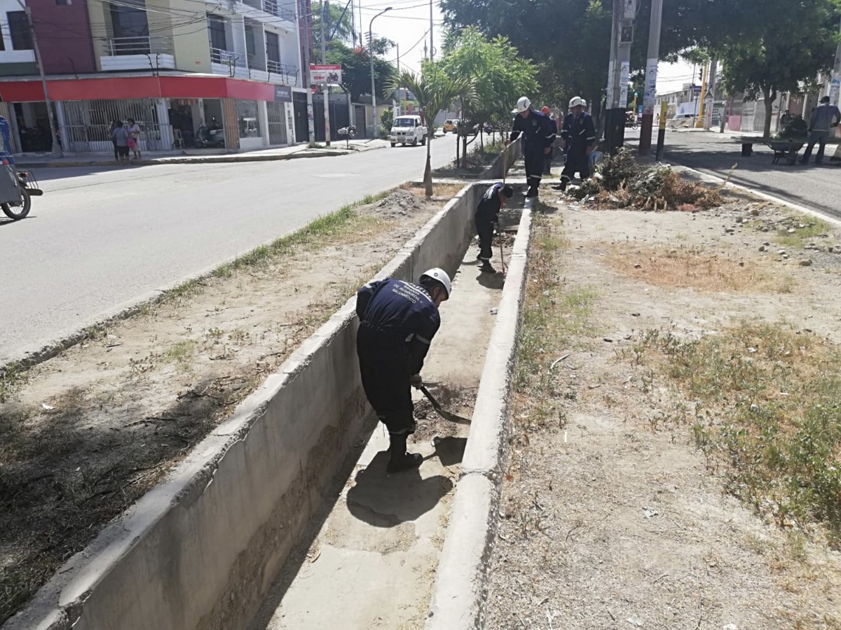 Ministerio De Vivienda Priorizar El Drenaje Pluvial En El Chilcal