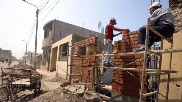 A fines de julio reanudarán reconstrucción de 2 mil 600 casas afectadas por  Niño Costero de 2017 - Cutivalú Piura